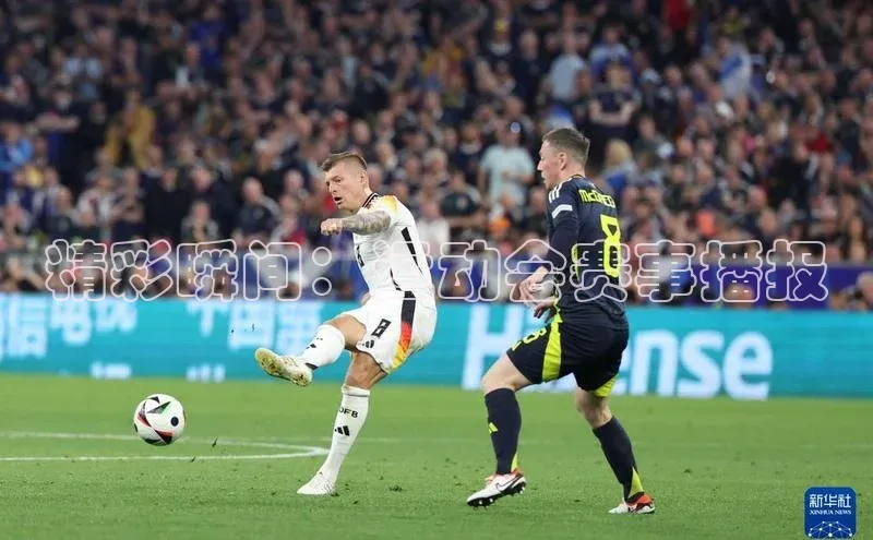 精彩瞬间：运动会赛事播报